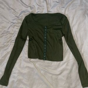 Green button up crop top